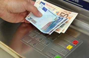 В «Сбербанк онлайн» появилась возможность отправлять деньги на счета в европейских банках