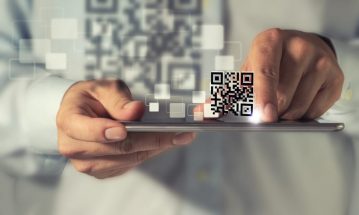 Mastercard решила запустить сервис снятия наличных через QR-код