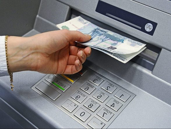 Рассчитываешься по займу — «наличку» снимай с расчетного счета