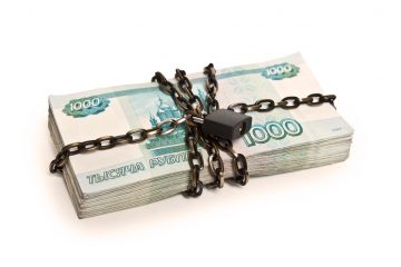 Налоговики вправе блокировать личные счета ИП