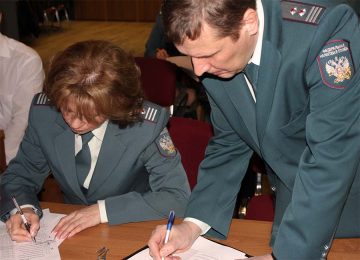 Налоговикам разрешено рыться в ваших вещах