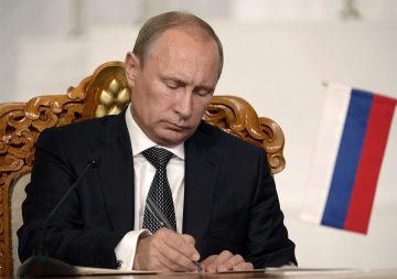 Путин подписал закон о масштабных изменениях в НК